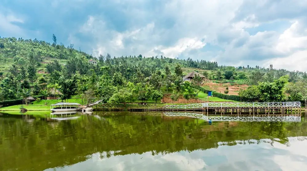 One of the unique attraction in Rwanda, Lake Muhanzi