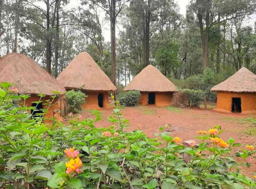 Another Nairobi Tourist Attractions - Bomas of Kenya